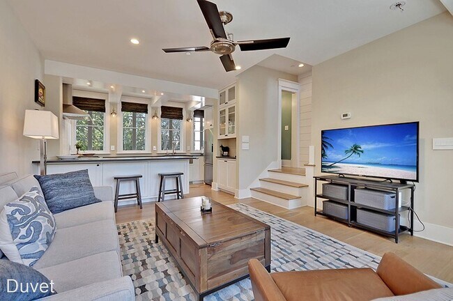 Foto del edificio - 2 br, 2.5 bath House - 8 Catfiddle Street