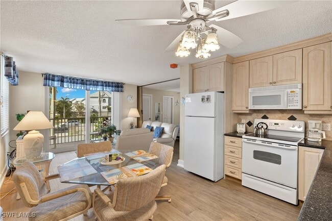 Building Photo - 5500 Bonita Beach Rd SW