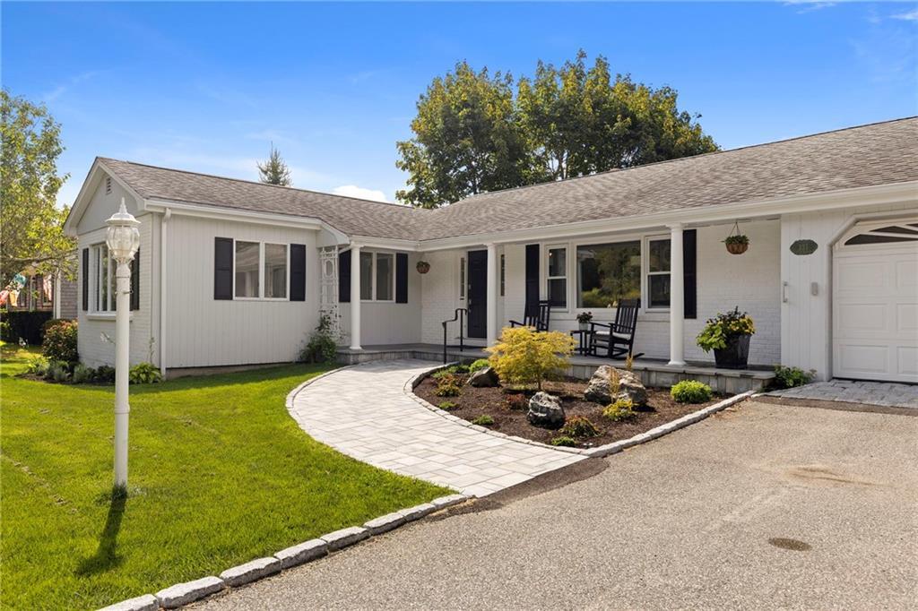 Foto principal - 331 Third Beach Rd