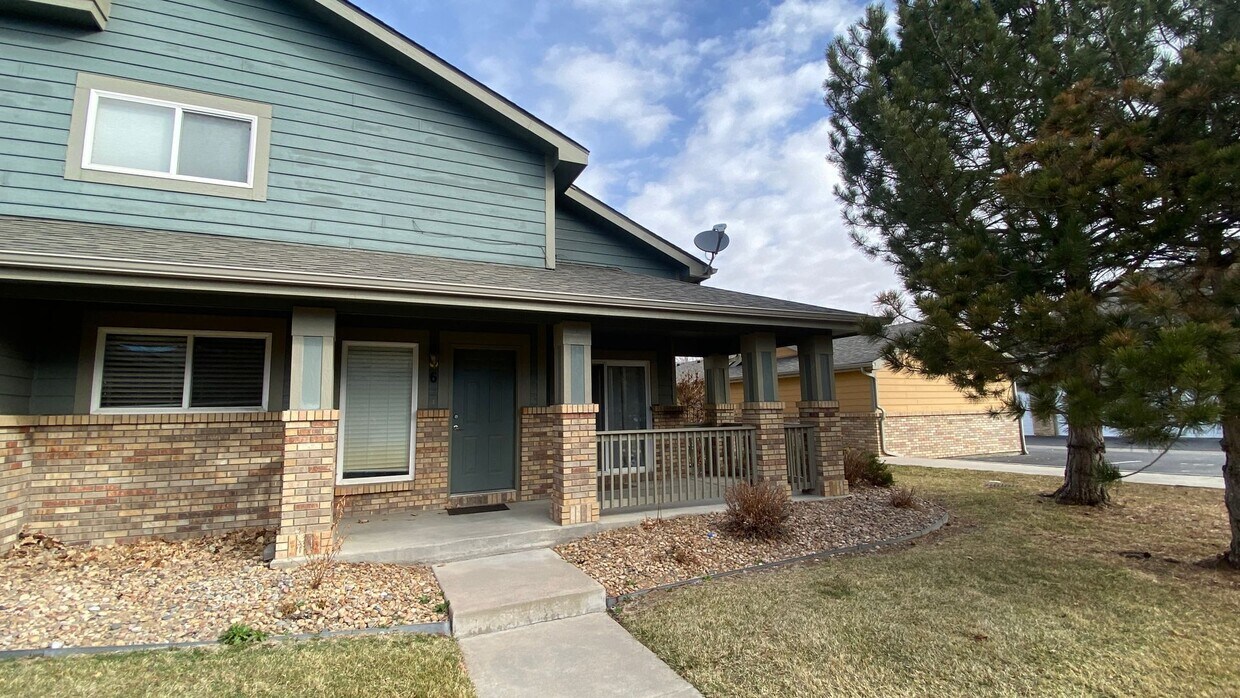 Primary Photo - 2 Bedroom 2 1/2 Bathroom Brighton Condo