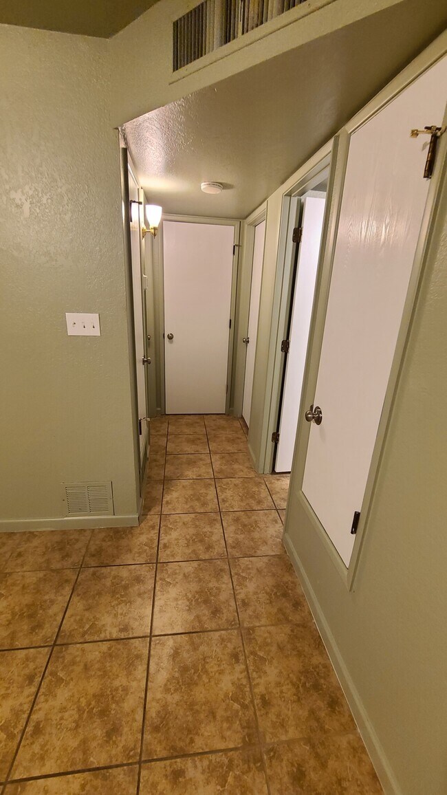 Foto del edificio - Louis Lane