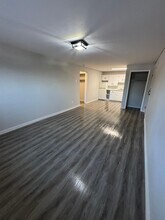 Building Photo - 30 Parkwood Dr