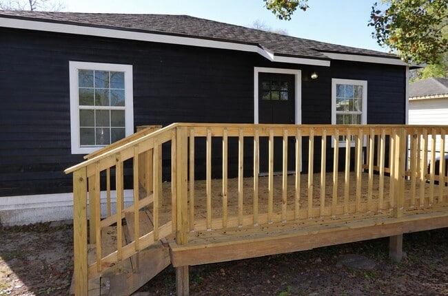 Foto del edificio - 5122 Avenue L