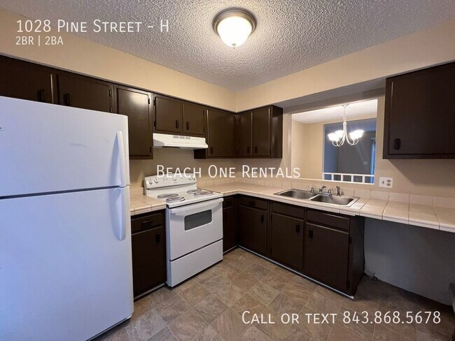 Building Photo - Conway - 2 Bedroom, 1.5 Bath Townhome-Appl...