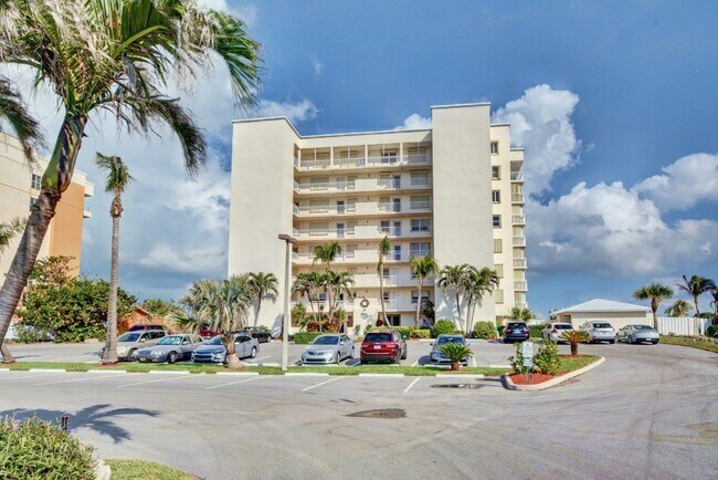 Foto del edificio - 10980 S Ocean Dr