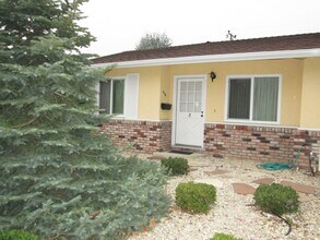 Building Photo - 634 Couper Dr