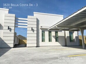 Building Photo - 3820 Bella Costa Dr