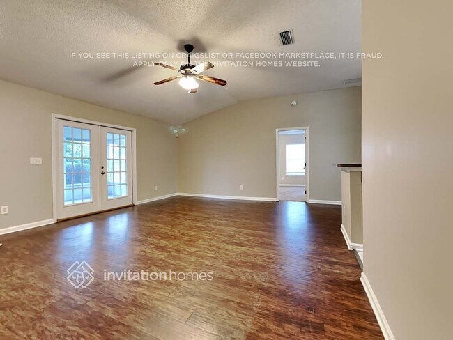 Building Photo - 3762 Woodbriar Dr