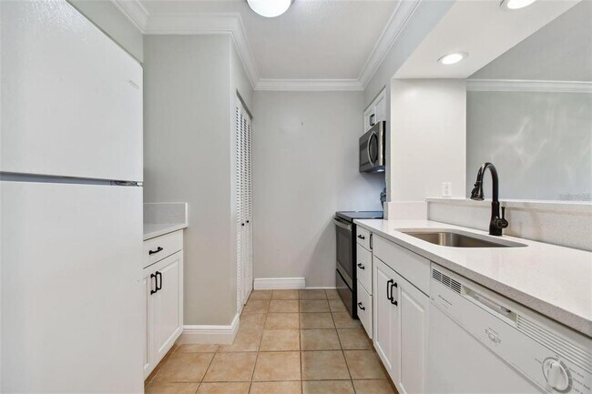 Building Photo - 29129 Bay Hollow Dr