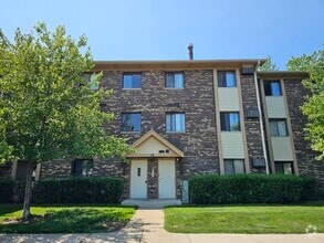 Building Photo - 12 Parkside Ct