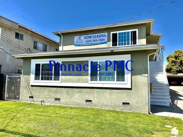 Building Photo - 11917 Grevillea Ave