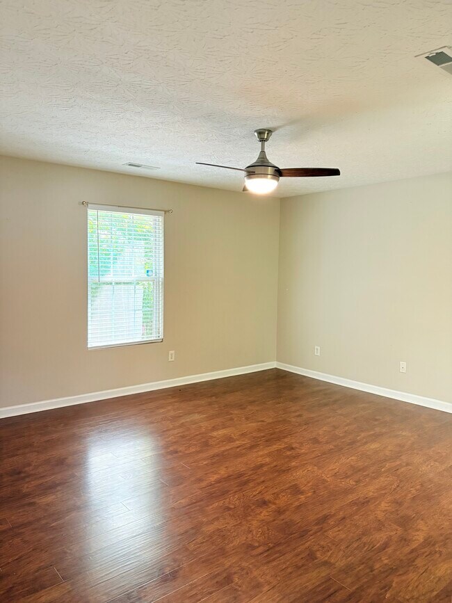 Foto del edificio - 436 Catalpa Cir