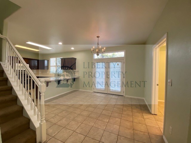Building Photo - 3782 W Persimmon Ln