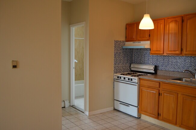 Building Photo - 444 3rd Ave