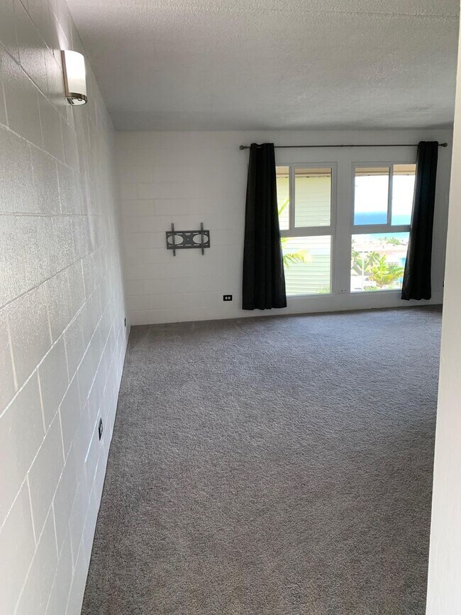 Foto del edificio - Central location 1 bedroom/1 bathroom with ocean view