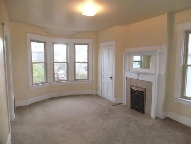 Photo - 2016 Wayland Ave House