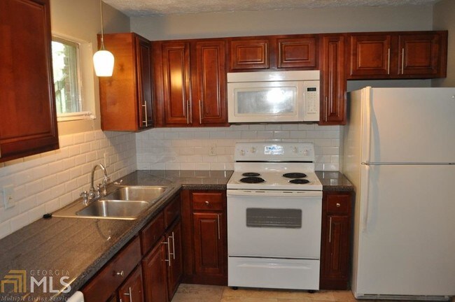 Foto del edificio - 5534 Kingsport Dr