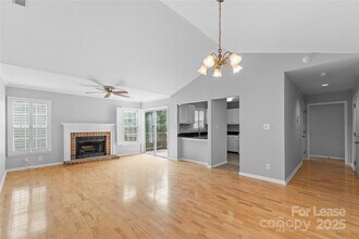 Building Photo - 3224 Selwyn Farms Ln