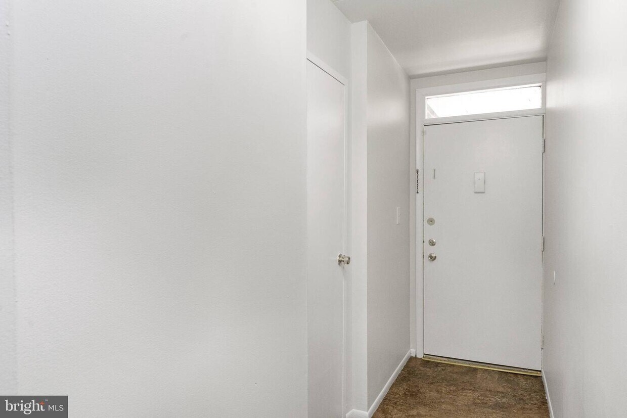 Foto principal - 222 Stony Way