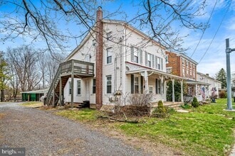 Building Photo - 368 W Ridge Pike