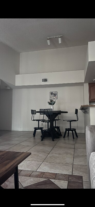 Primary Photo - 9288 W Atlantic Blvd