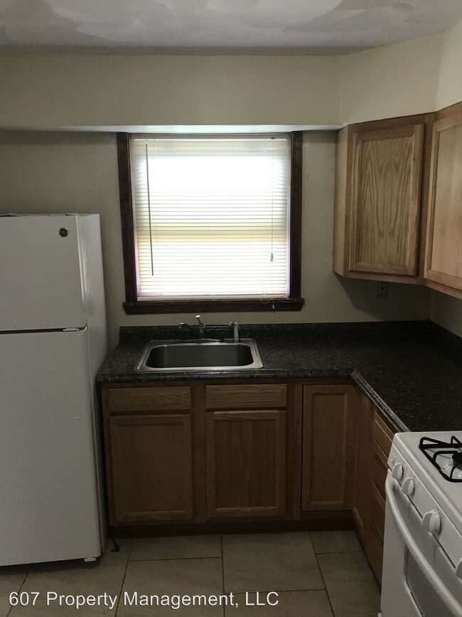 Foto del edificio - 4 Minden Ave