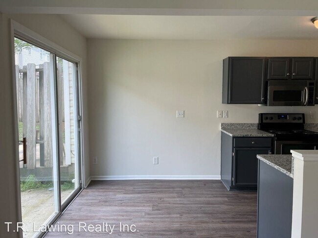 Building Photo - 3 br, 2.5 bath House - 5334 Esther Lane