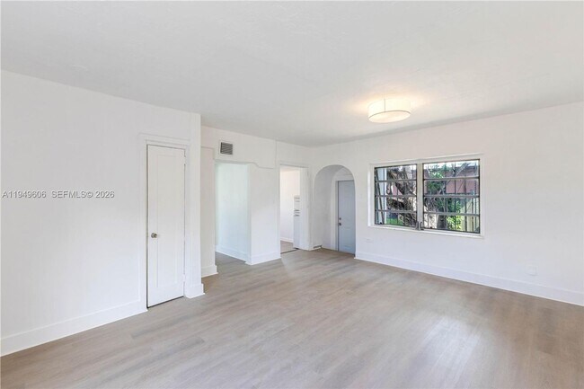 Building Photo - 8031 NW 12th Ct