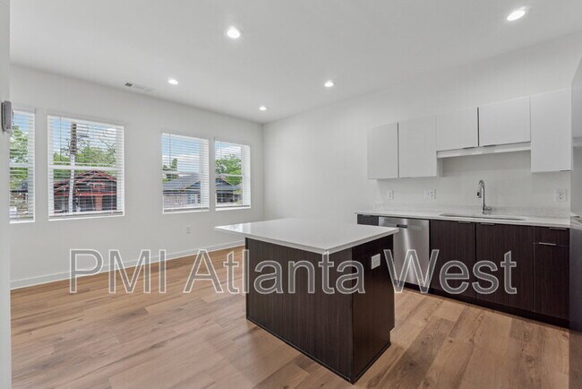 Foto del edificio - 750 Cascade Pl SW