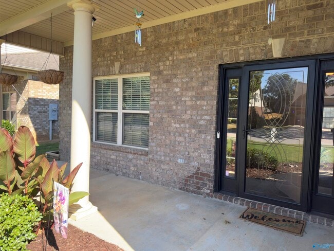 Foto del edificio - 2444 Bell Manor Dr SW