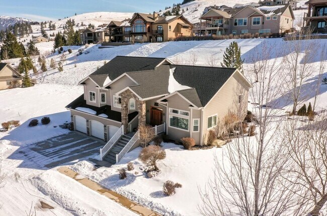Foto del edificio - Executive Rental - Stone Mountain - 5 Bed - 3 Bath