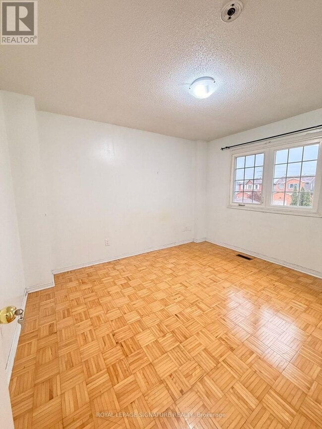 Building Photo - 64 Woodside Ct