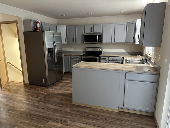 Foto del edificio - 3738 S Perry St