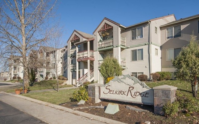 Building Photo - Selkirk Ridge Apartment