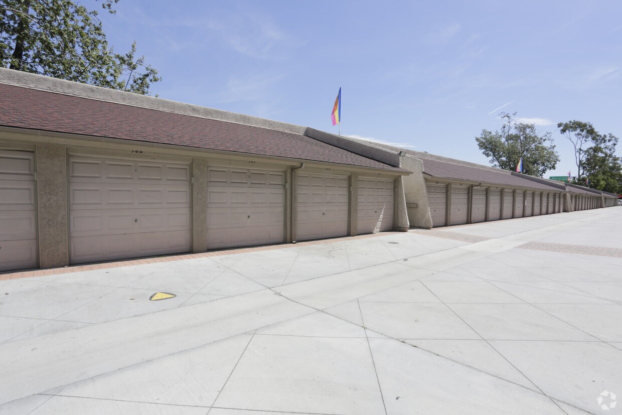 Huntington Creek Apartments Huntington Beach Huntington Creek Apartments Huntington Beach