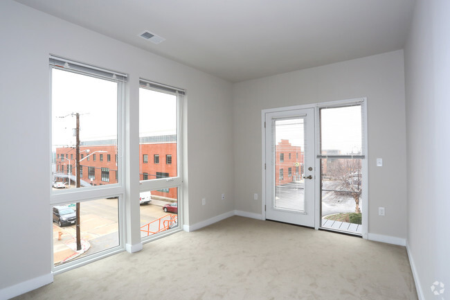 Bedroom - 3610 Dillon Apartments