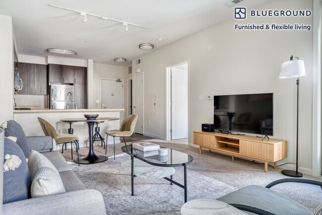 Building Photo - 2580 El Camino Real
