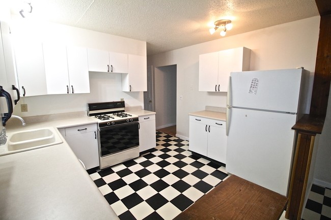 Building Photo - 4828 Armil Pl