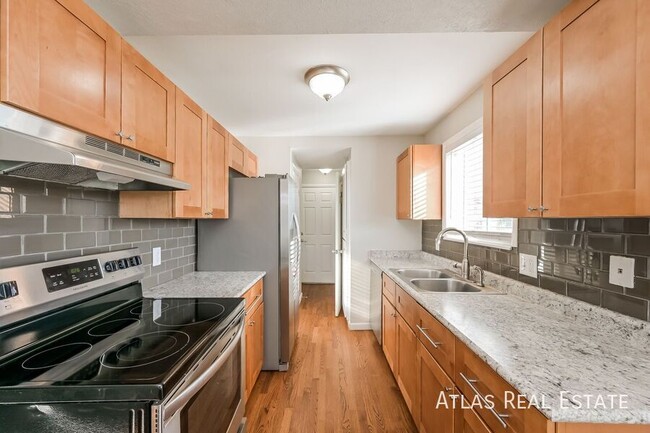 Building Photo - 17161 E Princeton Dr