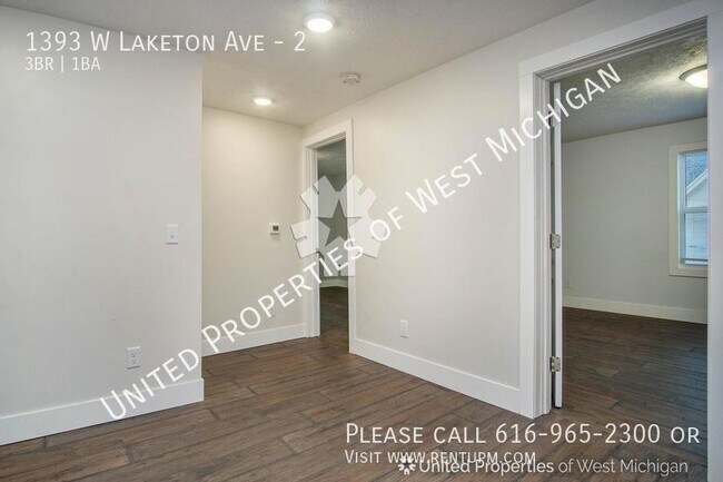 Foto del edificio - 1393 W Laketon Ave