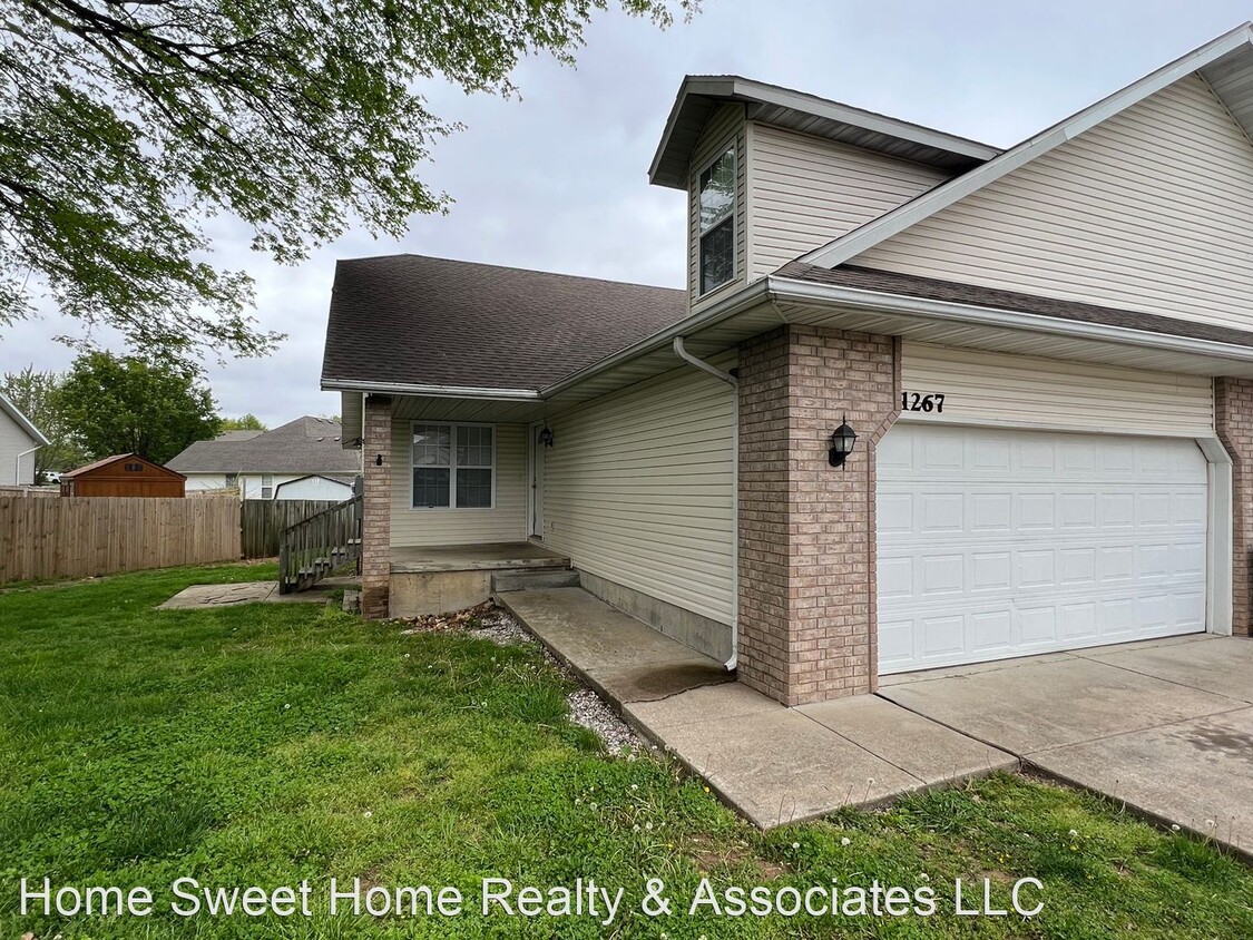 Primary Photo - 3 br, 2 bath House - 1267 S Pinhook Dr
