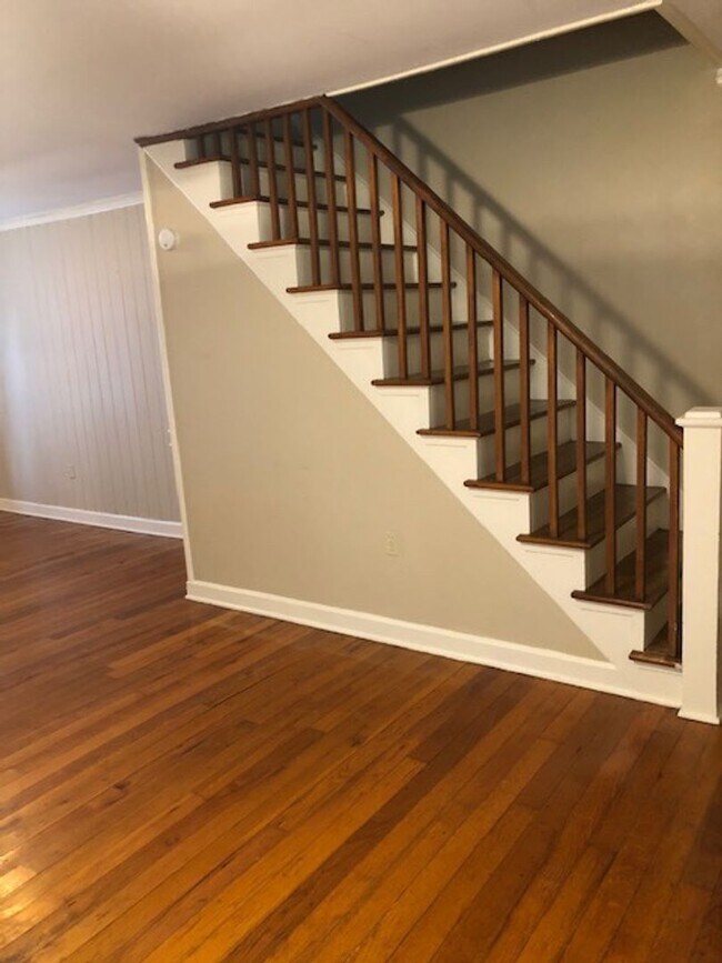Foto del edificio - Great location in Garden District seconds from Downtown and LSU.