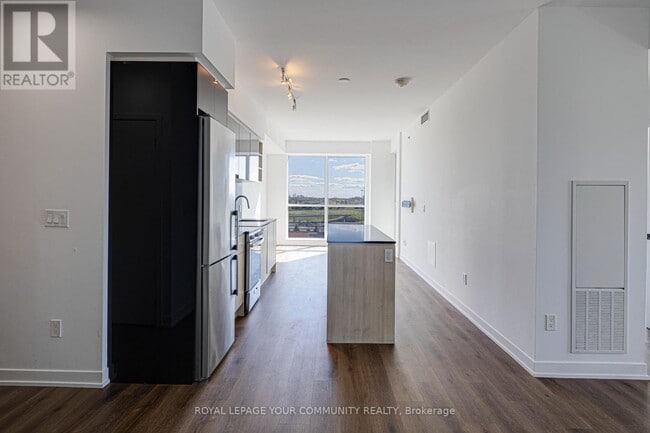 Photo du bâtiment - 31 Tippett Rd