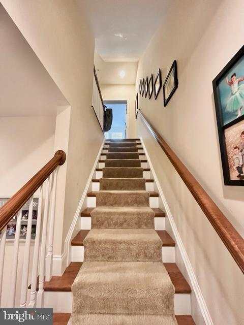 Building Photo - 11217 Terrace Ln