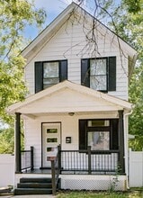 Building Photo - 3825 Zinsle Ave