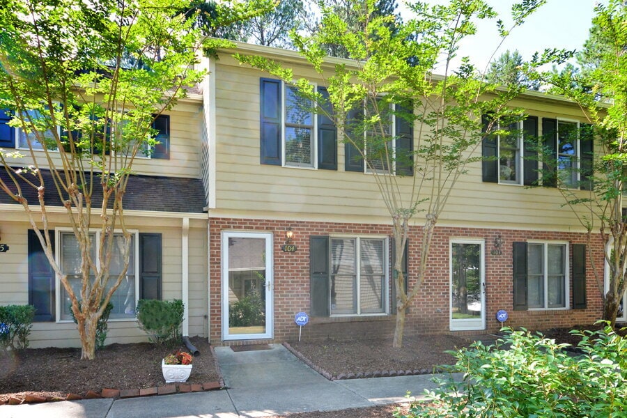 Primary Photo - Charming Durham Townhome in Westgate Townes!