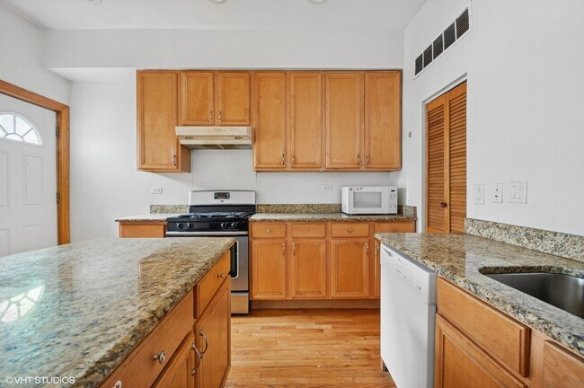 Foto del edificio - 2336 W Taylor St