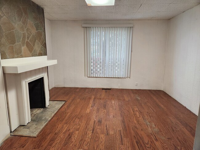 Foto del edificio - 1513 Blair Ave