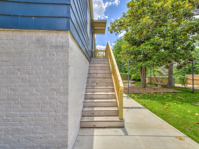 Foto del edificio - 3420 NW 16th St