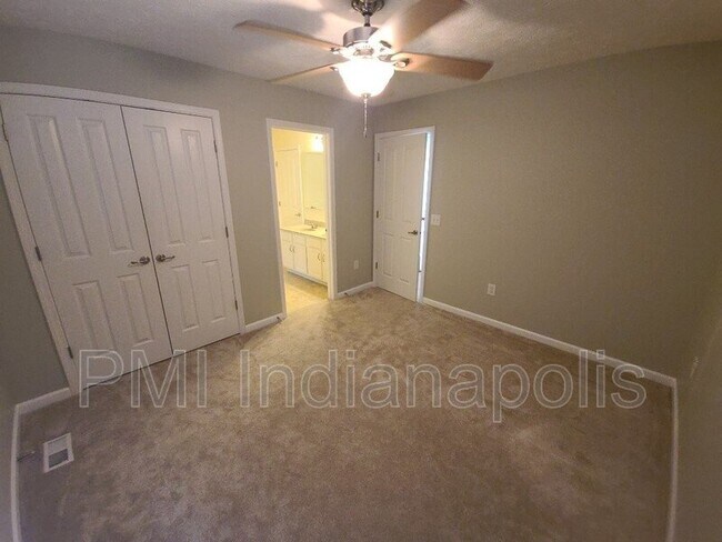 Building Photo - 11809 Ledgerock Ct